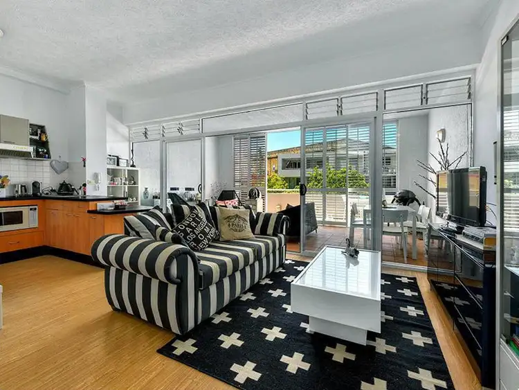 Third view of Homely apartment listing, 4/48 Chermside Street, Teneriffe QLD 4005