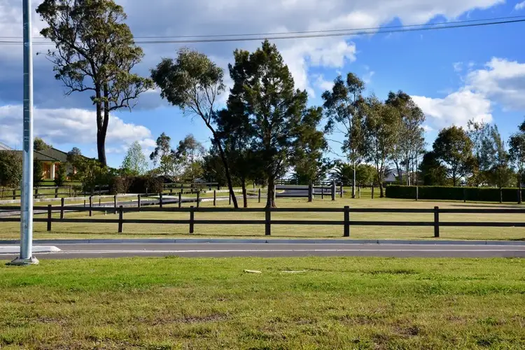 291 Aberglasslyn Road, Aberglasslyn NSW 2320