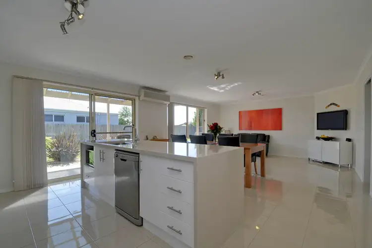 Sixth view of Homely house listing, 6 Nicholson Place, Traralgon VIC 3844