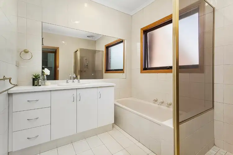 Sixth view of Homely house listing, 9 Glenmanor Close, Templestowe VIC 3106