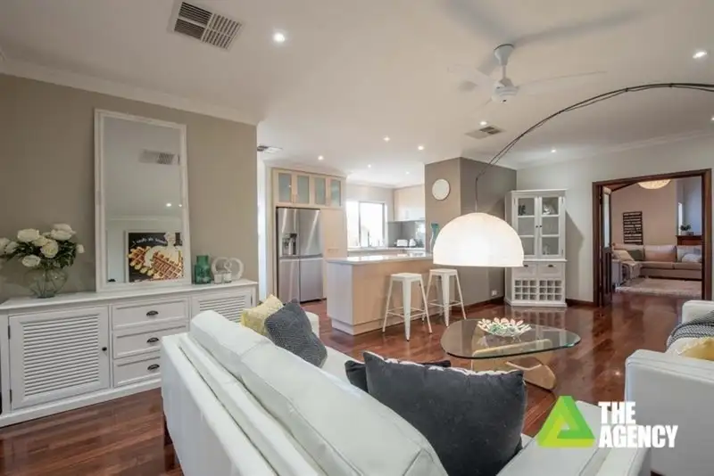 Main view of Homely house listing, #5 Macintosh Rise, Duncraig WA 6023