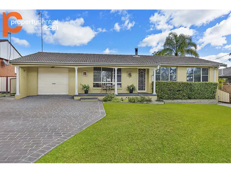 Main view of Homely house listing, 10 Ruskin Row, Killarney Vale NSW 2261