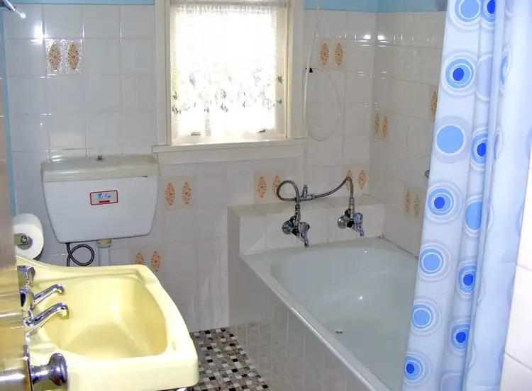 Sixth view of Homely house listing, 29 Howard Avenue, Bega NSW 2550