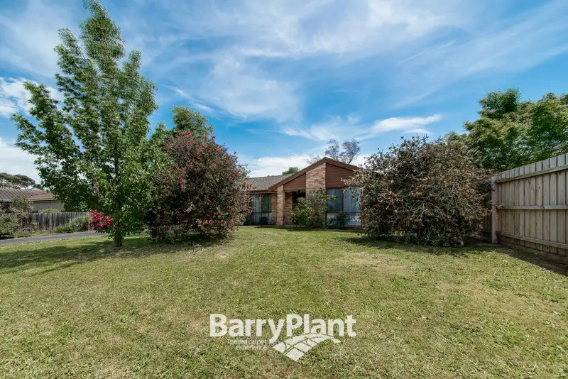 Main view of Homely house listing, 5 Tania Court, Pakenham VIC 3810