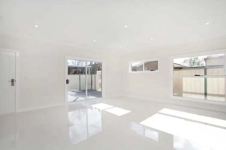 Third view of Homely unit listing, 2/8 Boisdale Avenue, Sunshine North VIC 3020