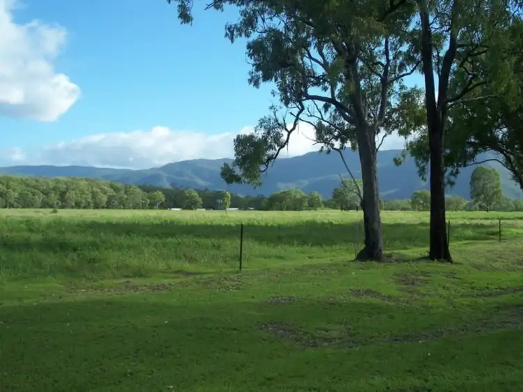 133 East Mary Road, Mount Carbine QLD 4871