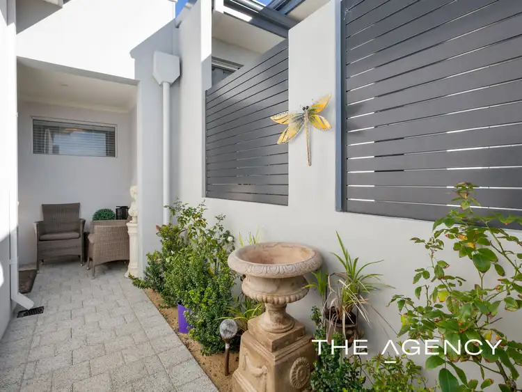 Fourth view of Homely house listing, 5 Rubus Vista, Halls Head WA 6210