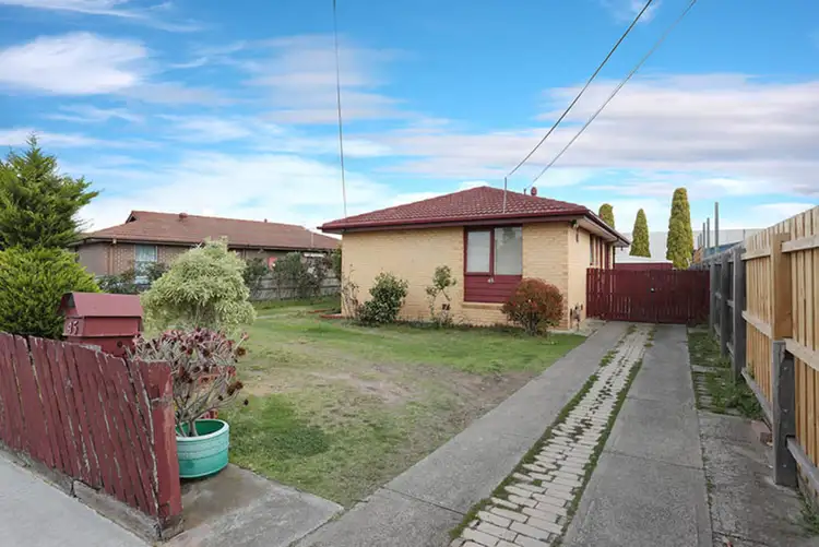 45 Felstead Avenue, Sunshine West VIC 3020
