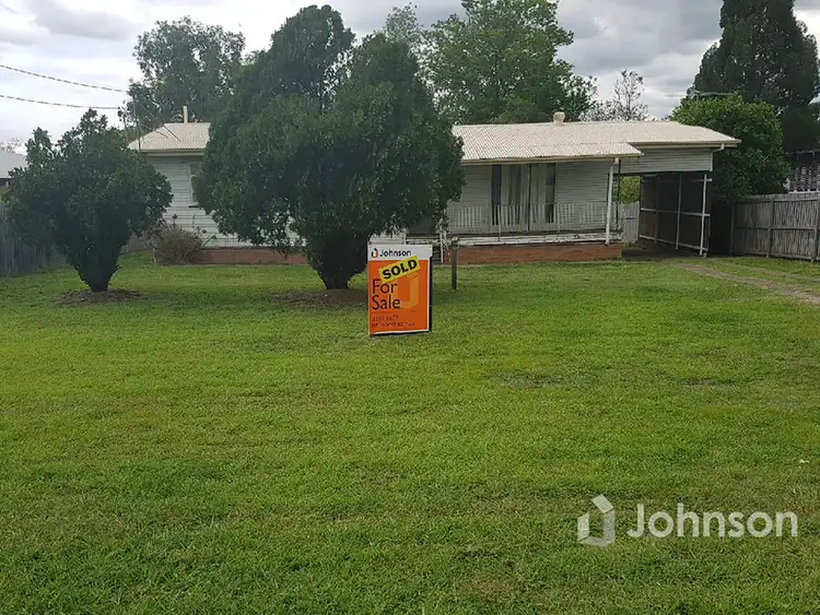 22 Rodney Street, Silkstone QLD 4304