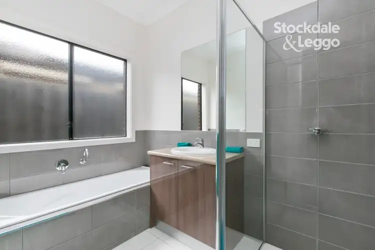 Fifth view of Homely house listing, 6 Tiarne Crescent, Hampton Park VIC 3976
