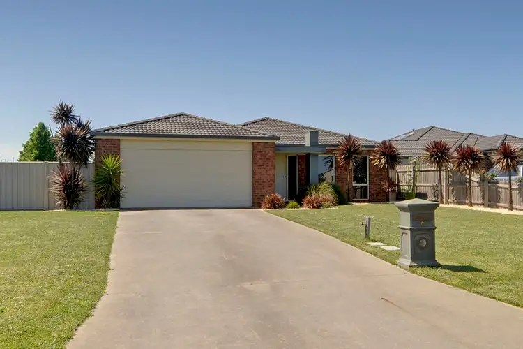 Main view of Homely house listing, 6 Nicholson Place, Traralgon VIC 3844