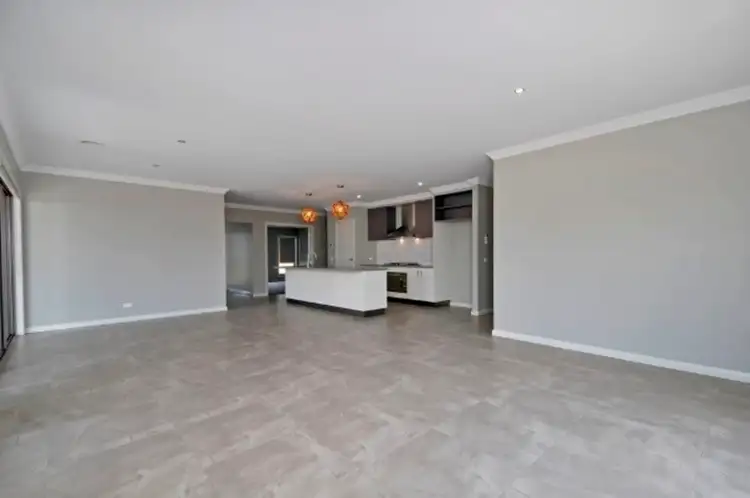 Fourth view of Homely house listing, 3 Kenilworth Drive, Traralgon VIC 3844