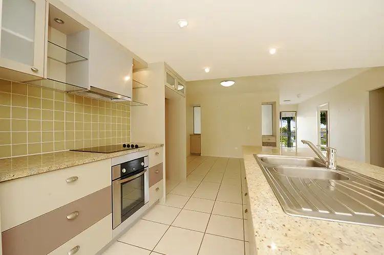 Fifth view of Homely apartment listing, 27/1 Grenada Way, Kawana Island QLD 4575