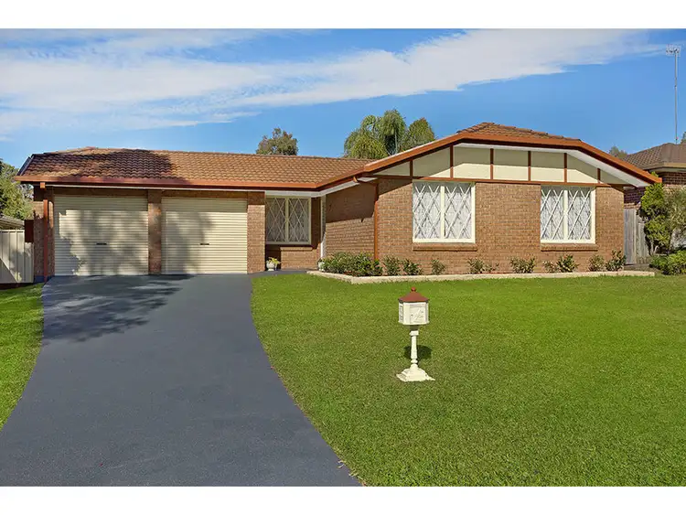 4 Charmian Crescent, Watanobbi NSW 2259