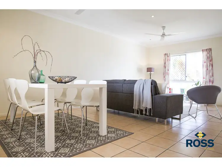 12 Young Circuit, Kirwan QLD 4817