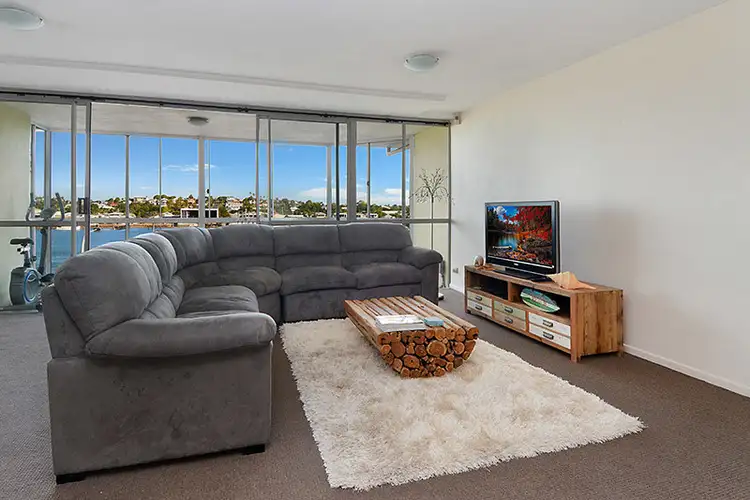 Third view of Homely apartment listing, 4/17 Whyenbah Street, Hamilton QLD 4007