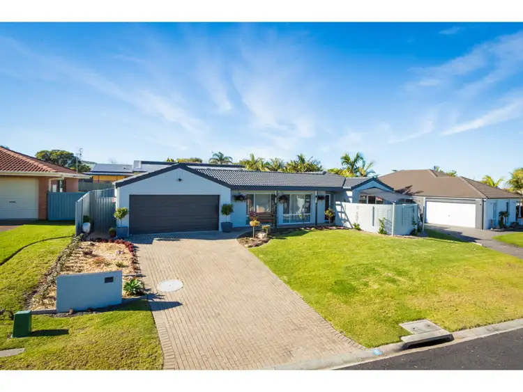 Fifth view of Homely house listing, 6 James Cook Court, Tura Beach NSW 2548
