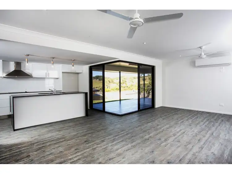 Sixth view of Homely house listing, 18 Mahogany Way, Lammermoor QLD 4703