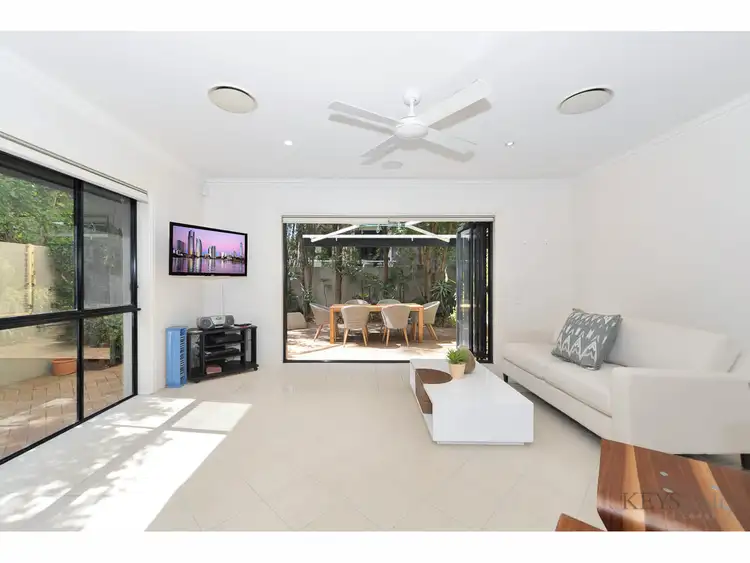 Fourth view of Homely villa listing, 1/49 Cronin Avenue, Main Beach QLD 4217
