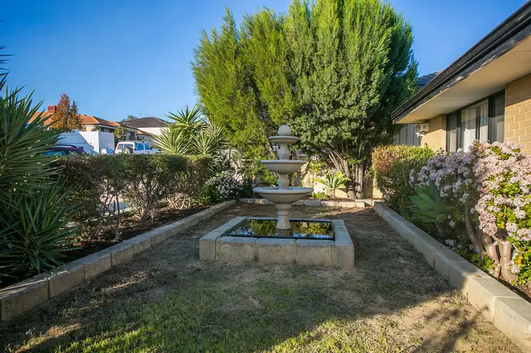 Fifth view of Homely house listing, 41 Chartwell Bend, Hocking WA 6065