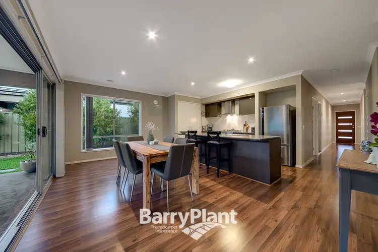 Seventh view of Homely house listing, 5 Day Lilly Court, Pakenham VIC 3810