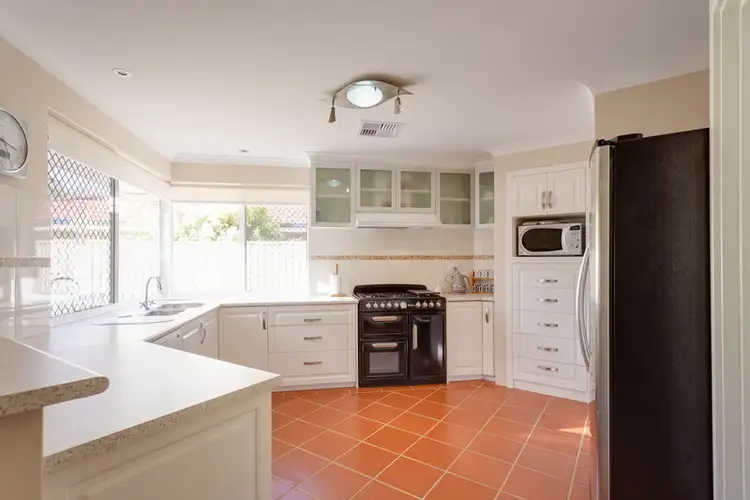 Sixth view of Homely house listing, 4 Hakea Court, Thornlie WA 6108