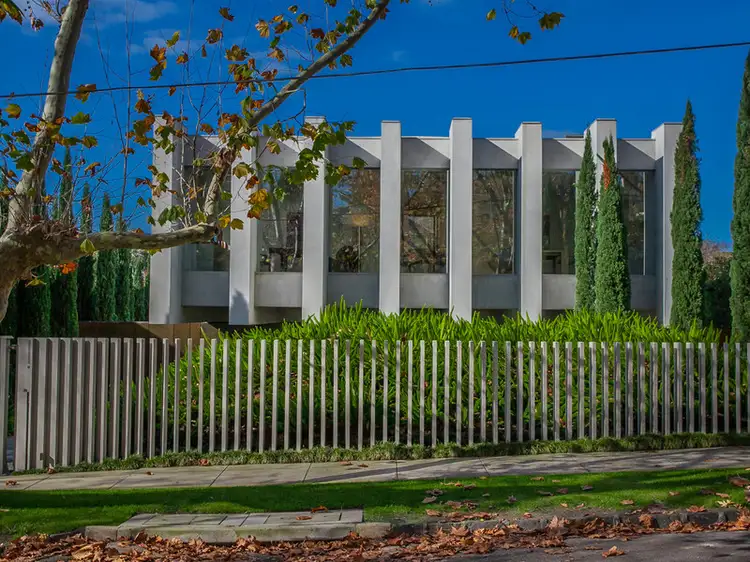 20 Linlithgow Road, Toorak VIC 3142