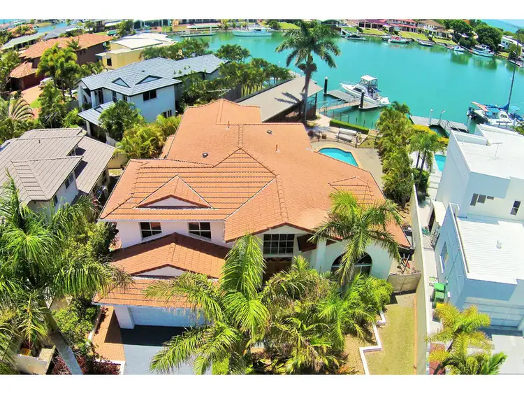 17 Martingale Court, Raby Bay QLD 4163