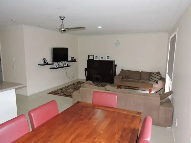 Second view of Homely semi-detached listing, 2/3 Hill Court, Labrador QLD 4215