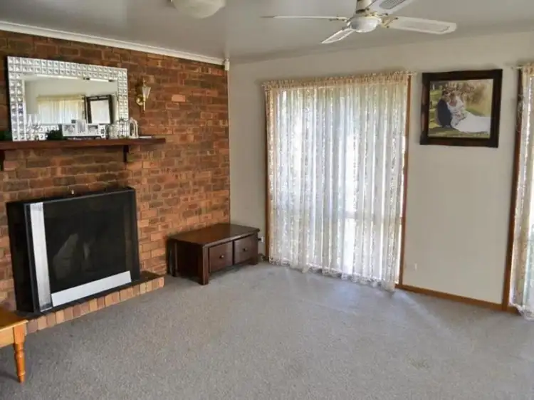 Fourth view of Homely house listing, 5 Somerset Crescent, Mansfield VIC 3722