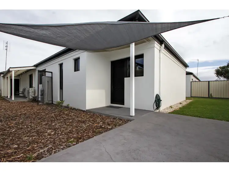 Fourth view of Homely townhouse listing, 14/10 Weir Street, Sale VIC 3850