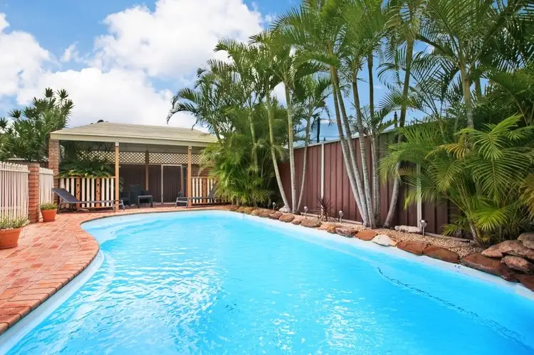 Fourth view of Homely house listing, 19 Barlow Close, Thornton NSW 2322