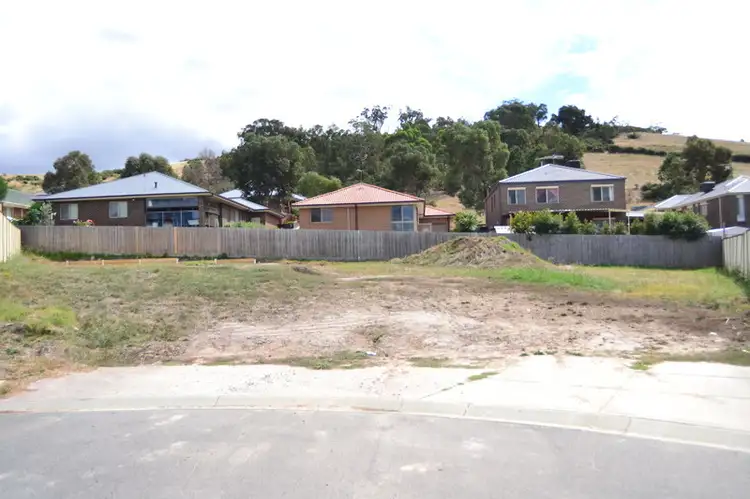 5 Wren Court, Whittlesea VIC 3757