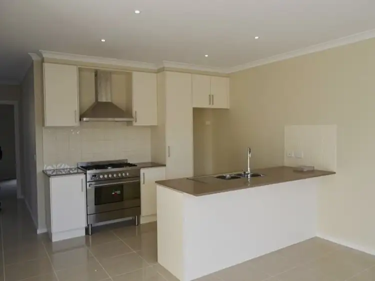 Second view of Homely townhouse listing, 3/7 Alva Court, Fawkner VIC 3060