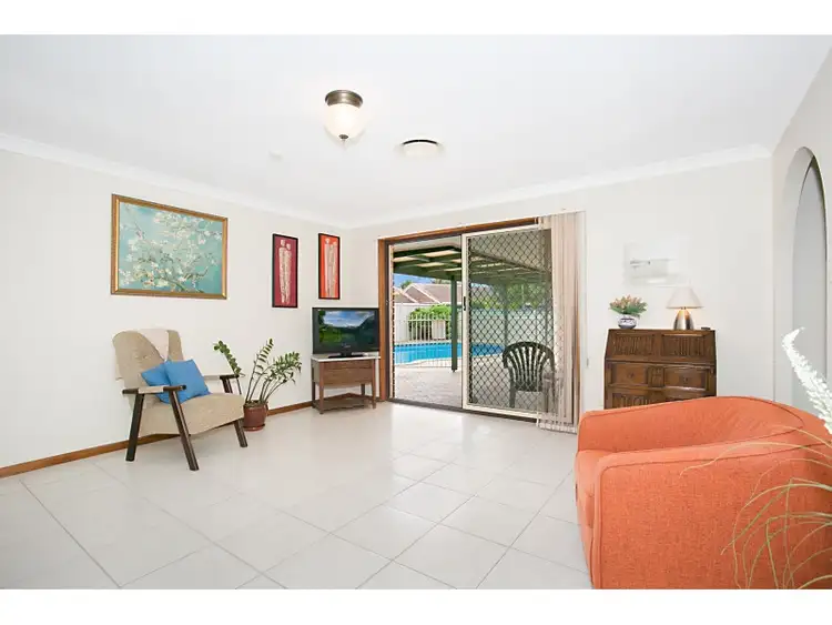 Fourth view of Homely house listing, 5 McIlwain Drive, Mermaid Waters QLD 4218