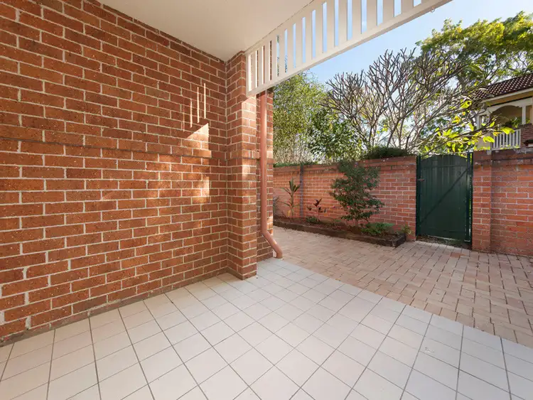 Sixth view of Homely apartment listing, 6/12 Bellevue Parade, Taringa QLD 4068