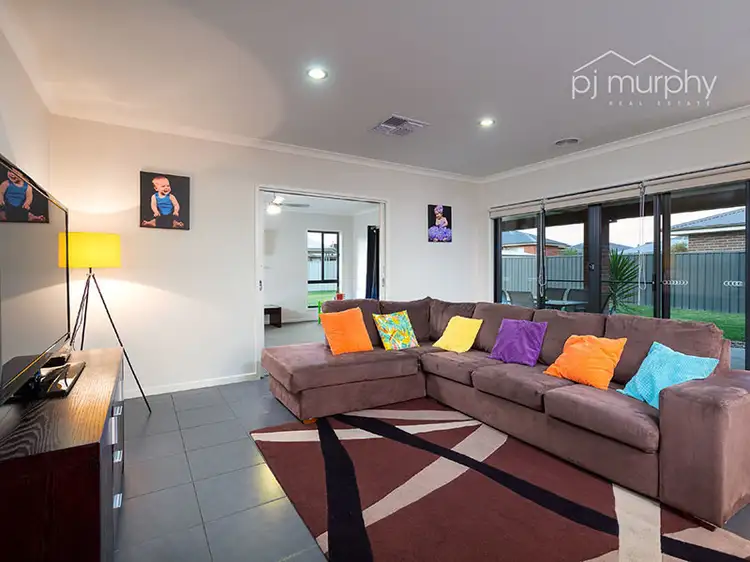Fifth view of Homely house listing, 35 Whiteley Circuit, Baranduda VIC 3691