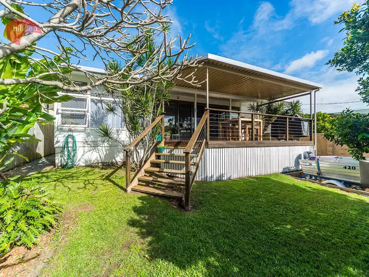 20 Saltash Street, Labrador QLD 4215