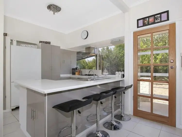 Sixth view of Homely house listing, 7 Amos Avenue, Benalla VIC 3672