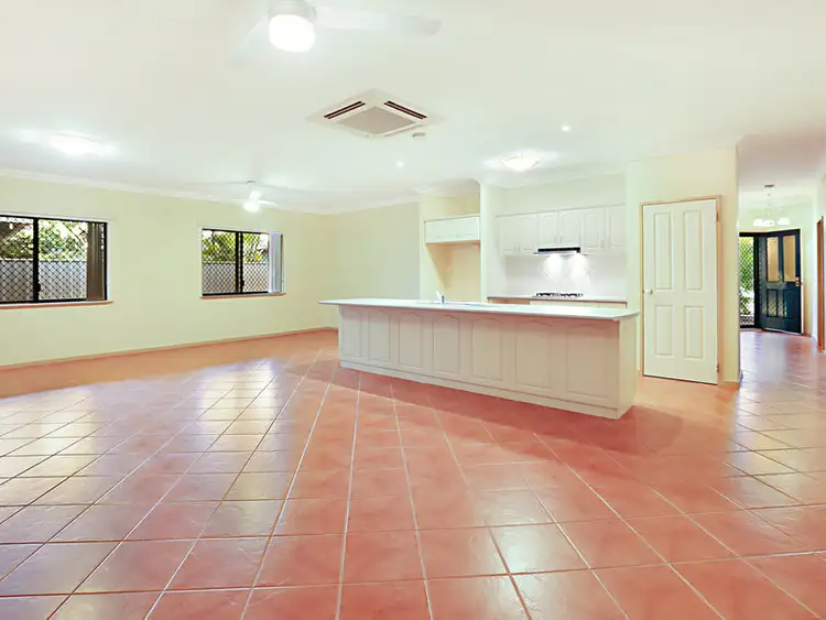 16 Buchanan Circuit, Baynton WA 6714