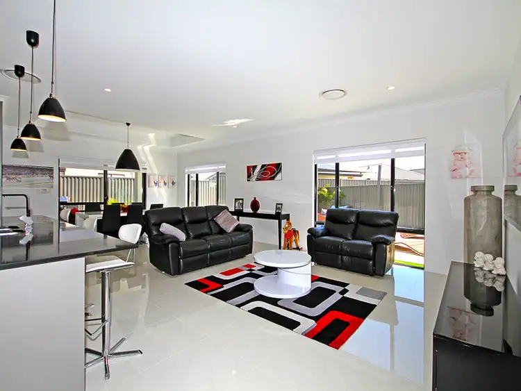 Sixth view of Homely house listing, 15 Beaumonde Grange, Aveley WA 6069