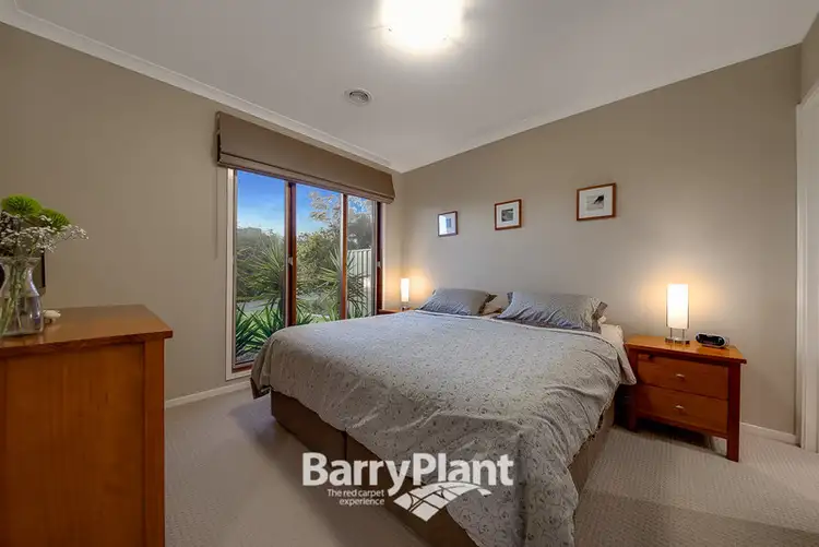 Second view of Homely house listing, 5 Day Lilly Court, Pakenham VIC 3810