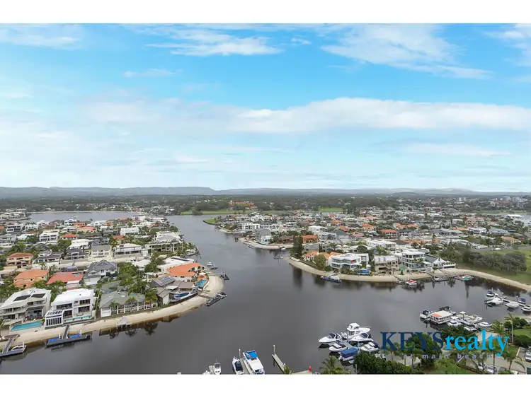 105/12 Commodore Drive, Paradise Waters QLD 4217