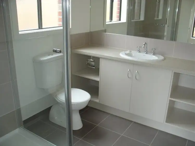 Fifth view of Homely house listing, 21 Khan Crt, Truganina VIC 3029