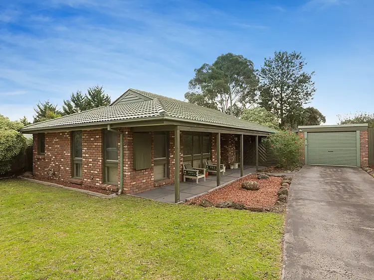 25 Lyrebird Drive, Carrum Downs VIC 3201
