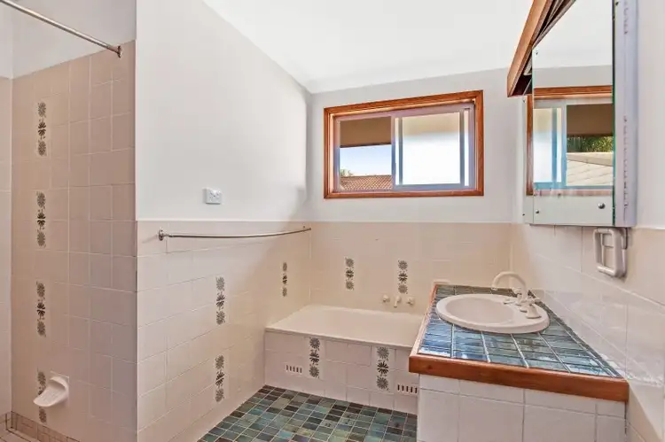 Fifth view of Homely house listing, 1 Bottlebrush Avenue, Medowie NSW 2318