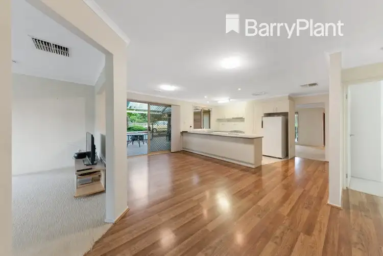 Sixth view of Homely house listing, 1 Ablett Court, Drouin VIC 3818