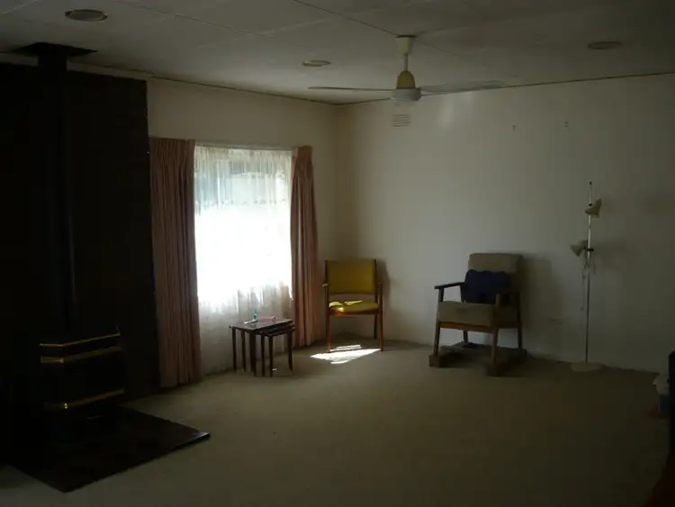 Seventh view of Homely house listing, 42 Garden Street, Benalla VIC 3672
