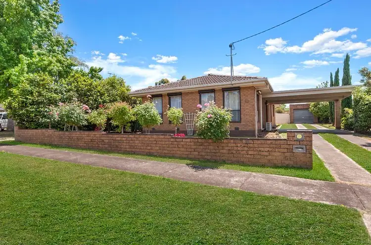 23 Hector Street, Hamilton VIC 3300