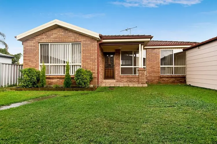 Second view of Homely flat listing, 32 Aldwick Close, Tarro NSW 2322